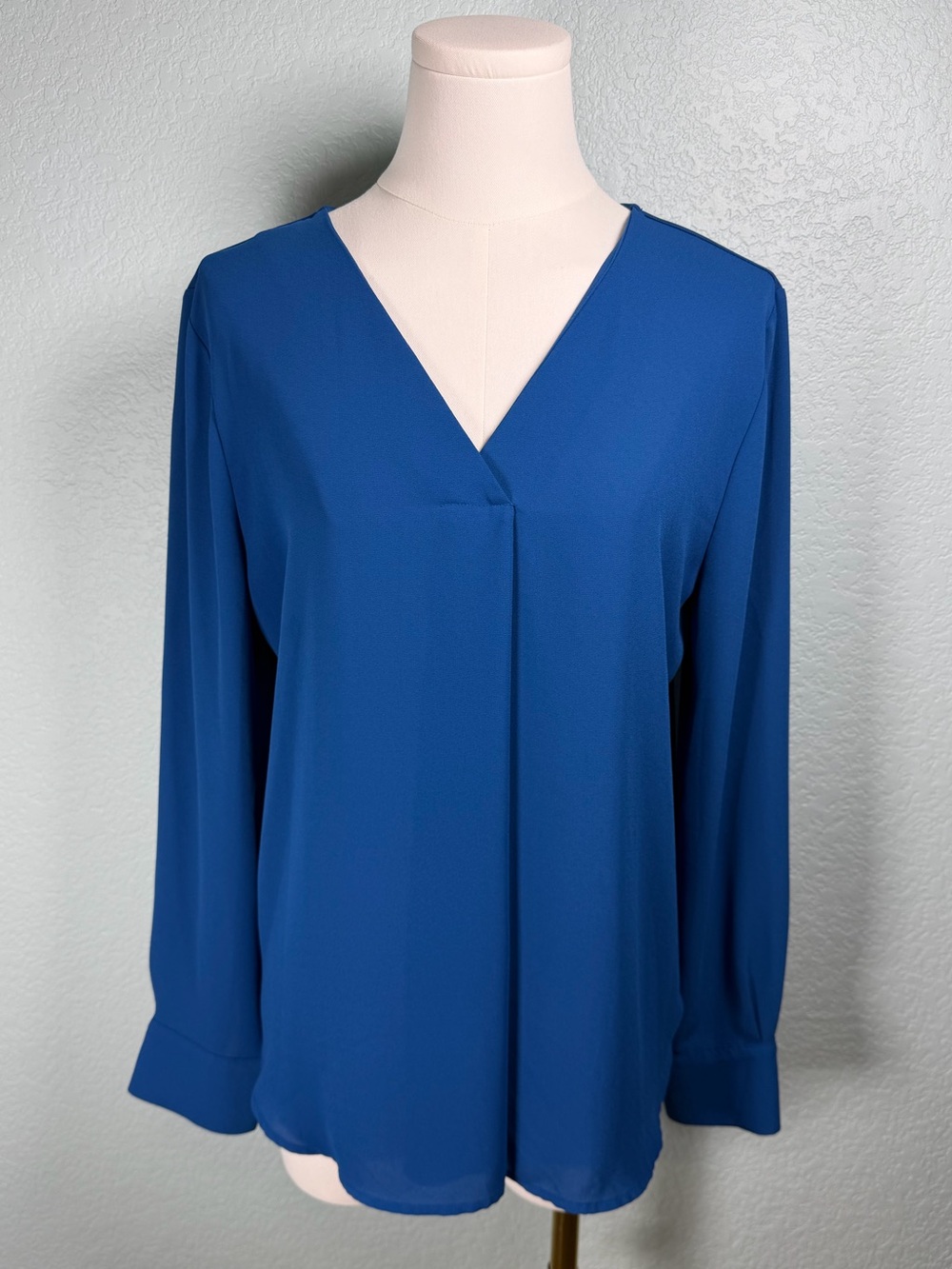 Ann Taylor Deep Blue V-Neck Long-Sleeve Blouse